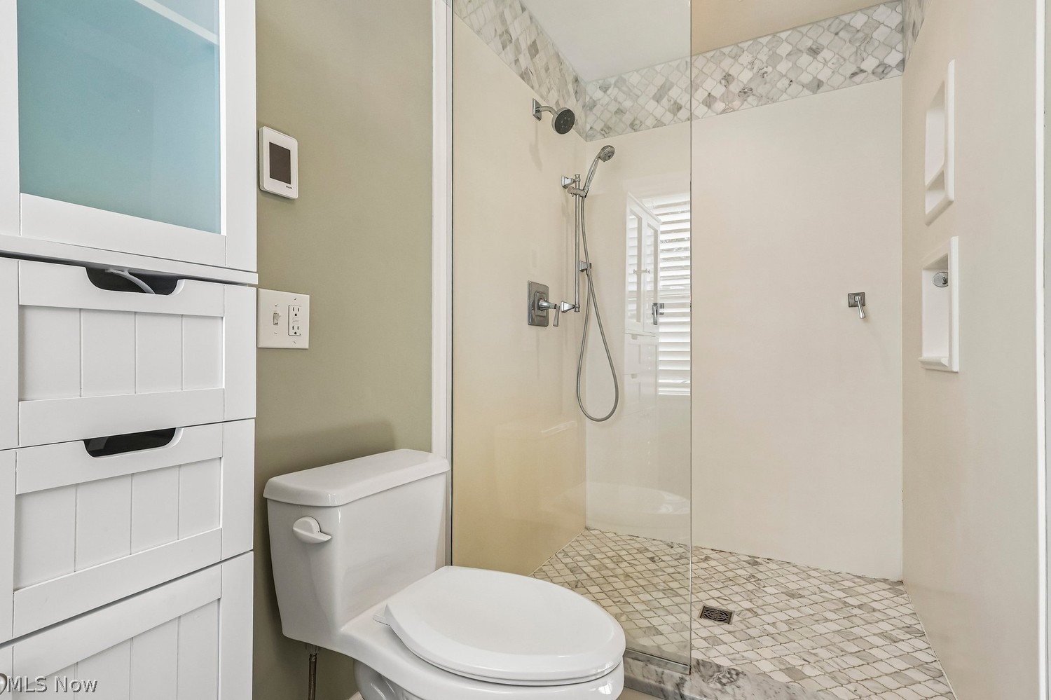 21887 E Byron Road Shaker Heights OH 44122
