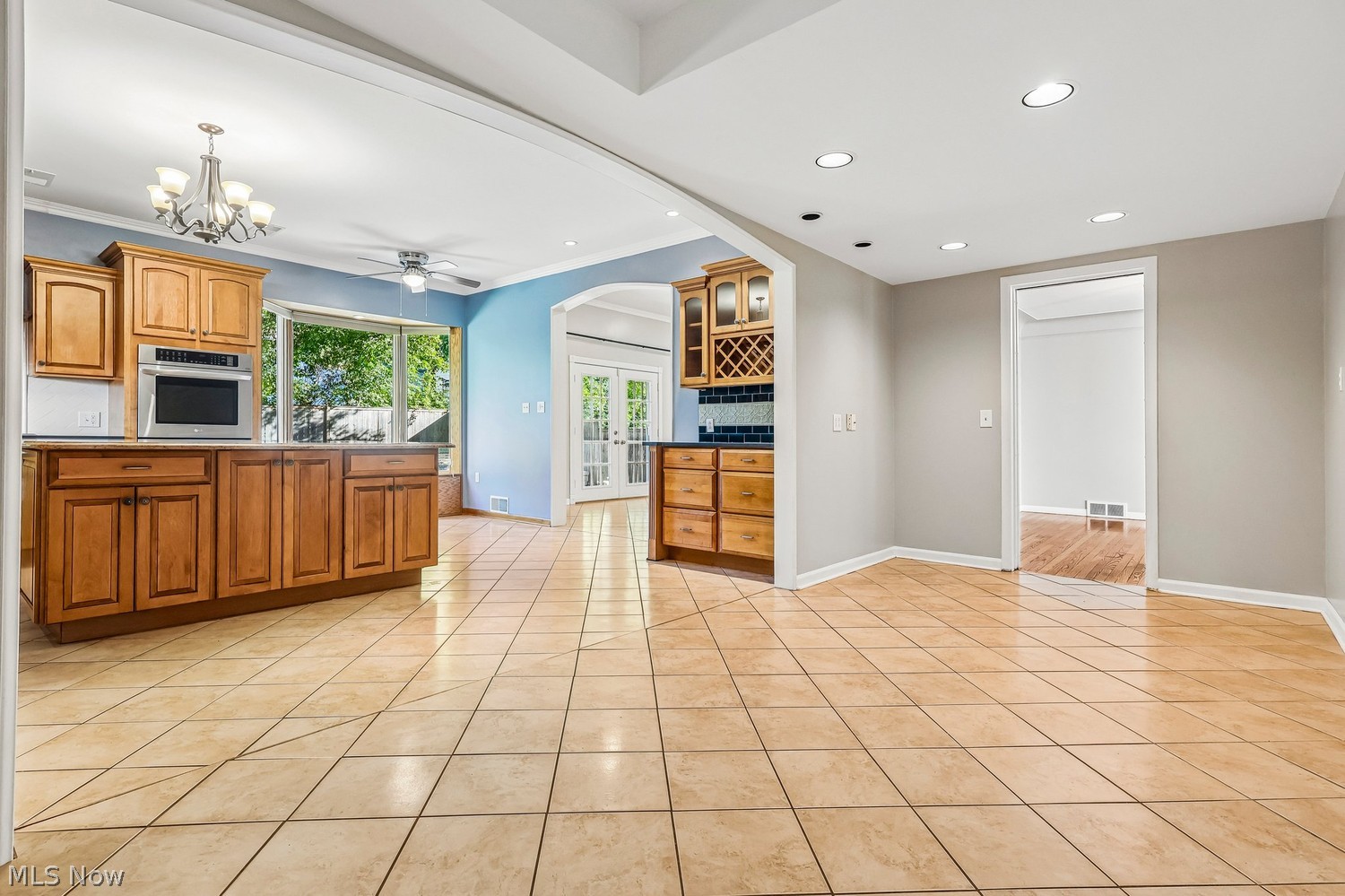 21887 E Byron Road Shaker Heights OH 44122