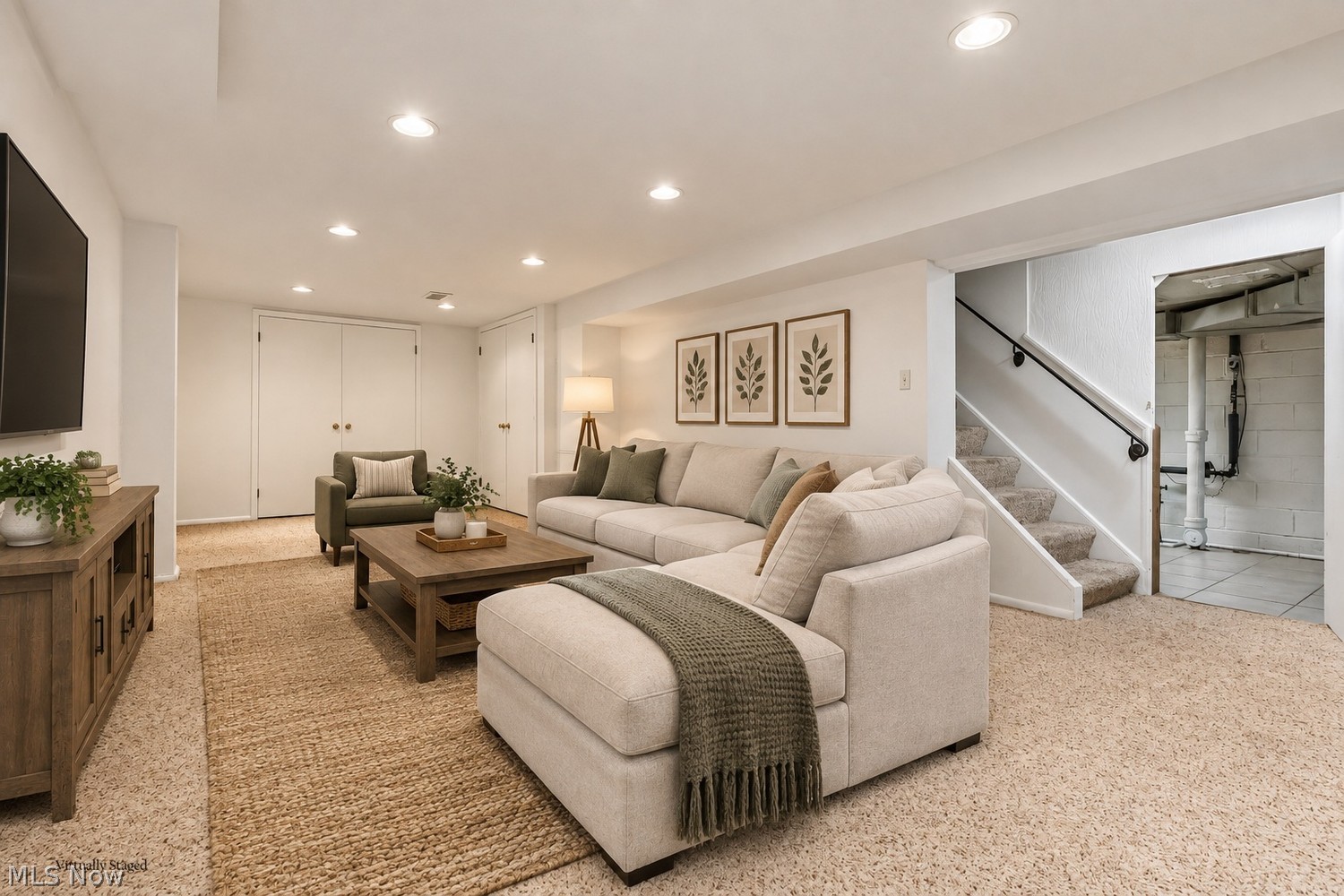 21887 E Byron Road Shaker Heights OH 44122