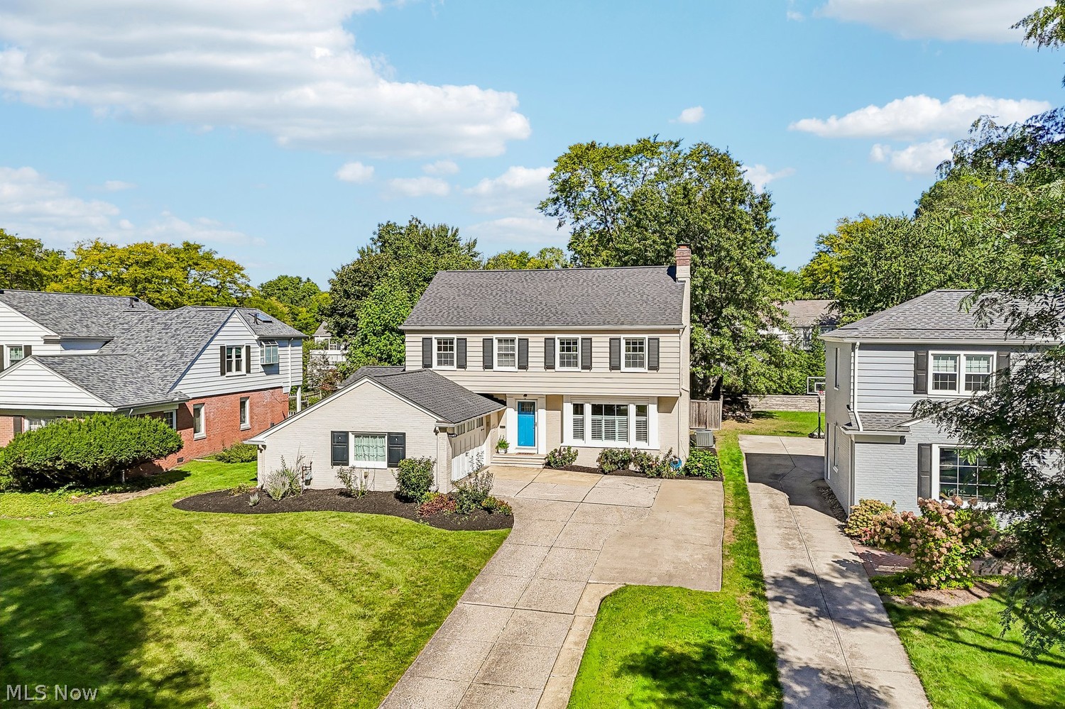 21887 E Byron Road Shaker Heights OH 44122