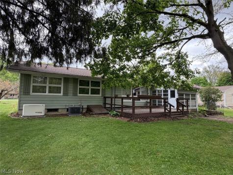 1034 N Pasadena Avenue Elyria OH 44035