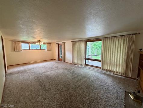1034 N Pasadena Avenue Elyria OH 44035