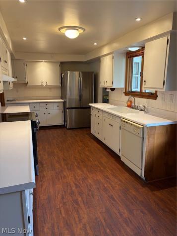 1034 N Pasadena Avenue Elyria OH 44035
