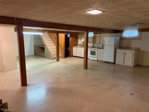 1034 N Pasadena Avenue Elyria OH 44035