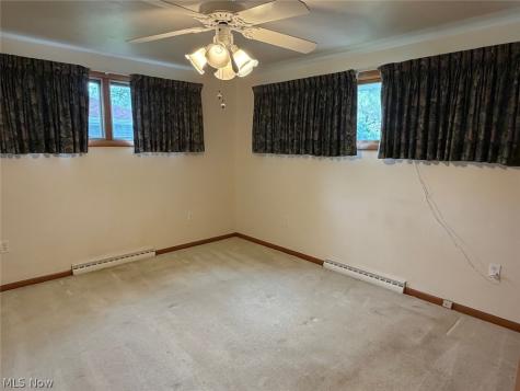 1034 N Pasadena Avenue Elyria OH 44035