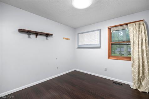 228 Forest Street Wellington OH 44090