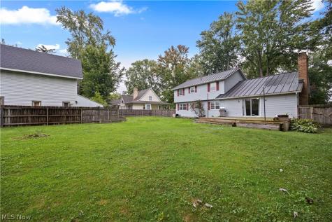 228 Forest Street Wellington OH 44090