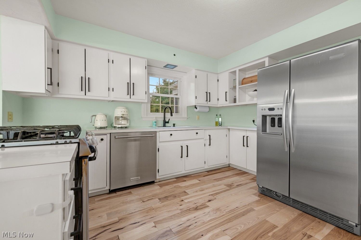 27852 Osborn Road Bay Village OH 44140