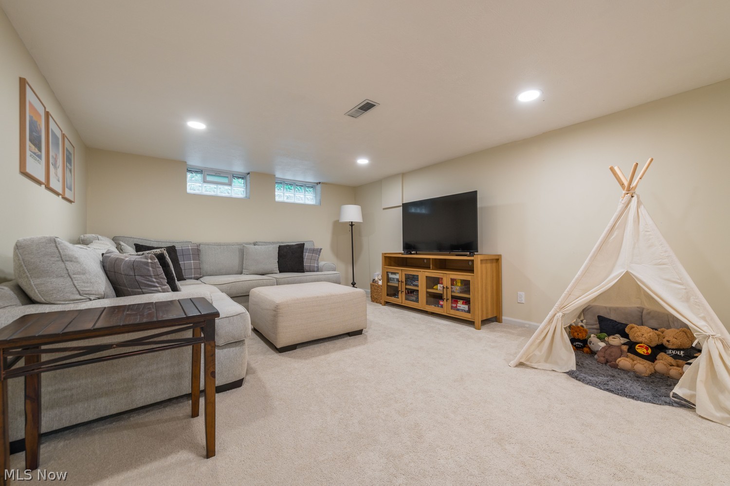 27852 Osborn Road Bay Village OH 44140