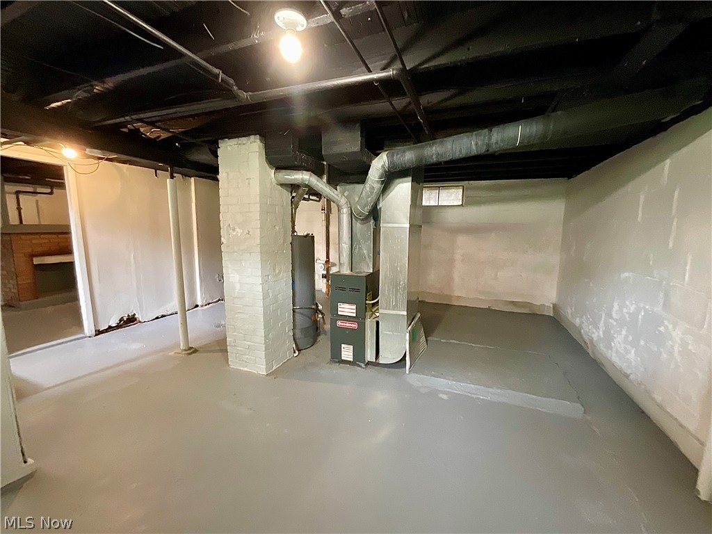 261 Russell Avenue Akron OH 44311