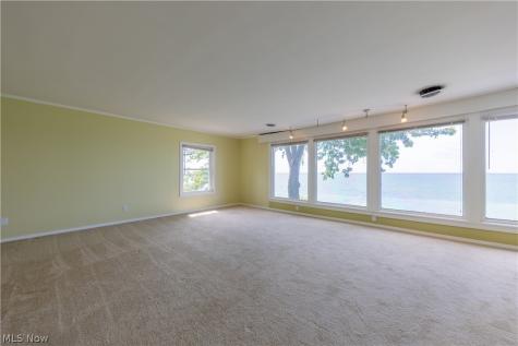 38847 Sunset Trail Willoughby OH 44094