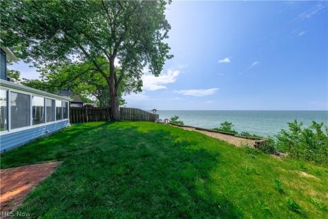 38847 Sunset Trail Willoughby OH 44094