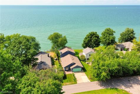 38847 Sunset Trail Willoughby OH 44094