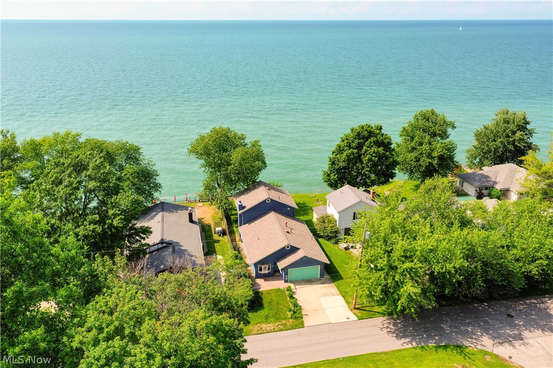 38847 Sunset Trail Willoughby OH 44094