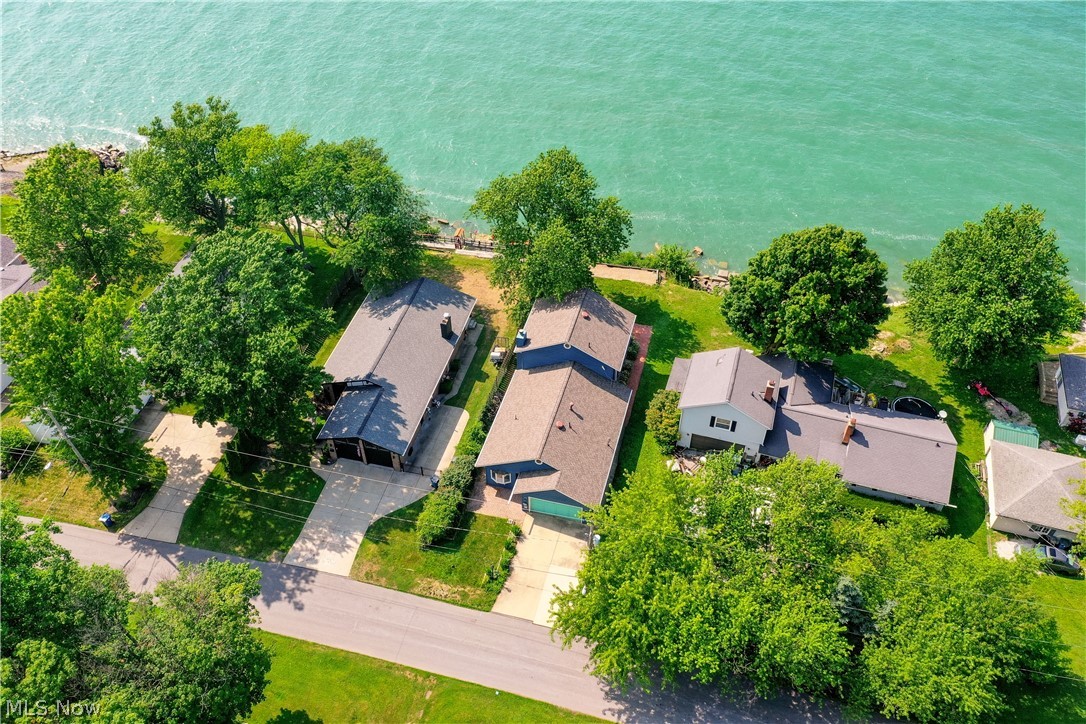 38847 Sunset Trail Willoughby OH 44094