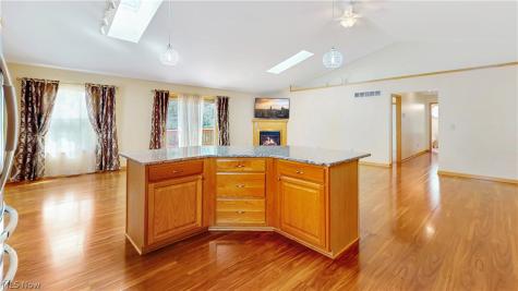 151 Heatherwood Drive Howard OH 43028