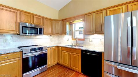 151 Heatherwood Drive Howard OH 43028