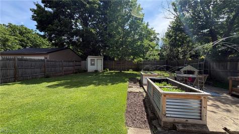 2559 6th Street Cuyahoga Falls OH 44221