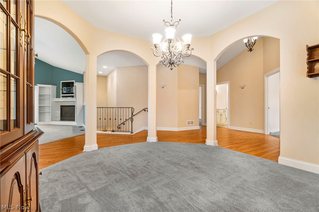 2041 Penhurst Circle NE North Canton OH 44720