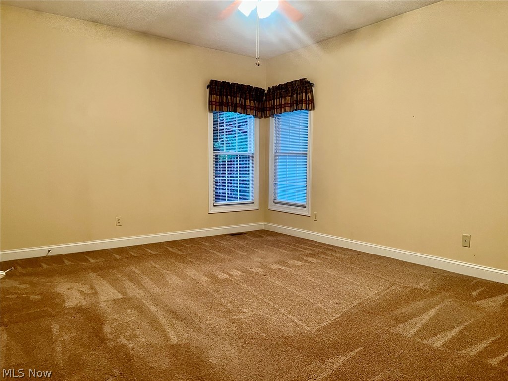 2041 Penhurst Circle NE North Canton OH 44720
