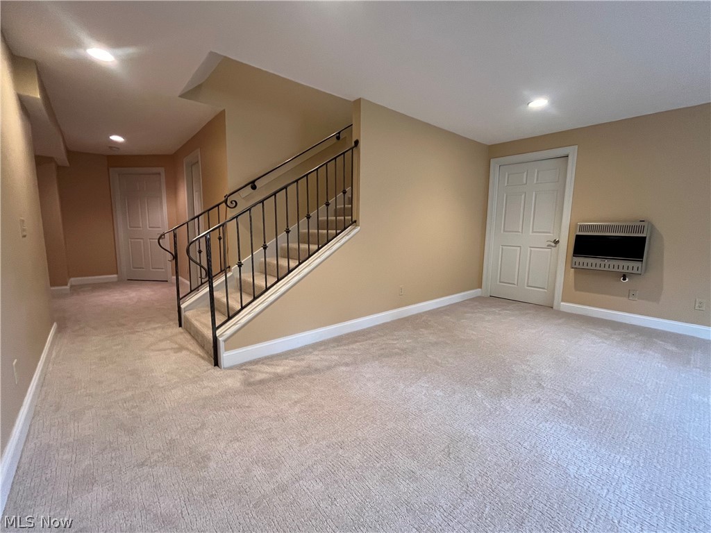 2041 Penhurst Circle NE North Canton OH 44720