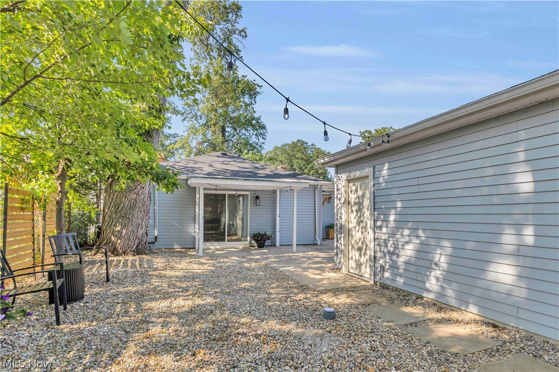 26927 E Oviatt Road Bay Village OH 44140