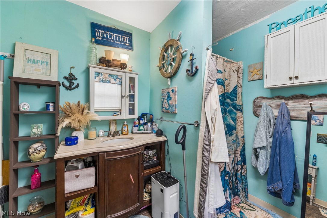 52 E Brookside Avenue Akron OH 44301