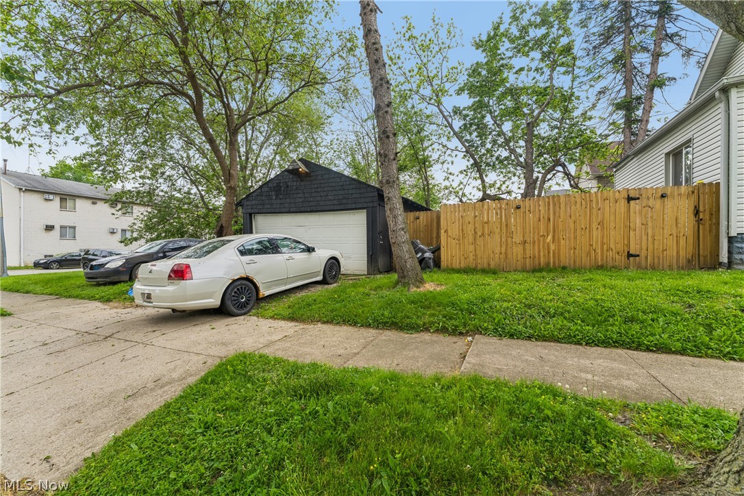 52 E Brookside Avenue Akron OH 44301