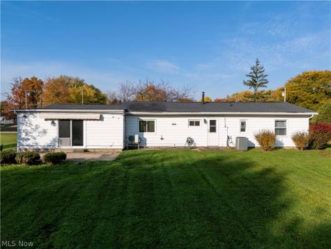 1897 Paul Drive Brunswick OH 44212