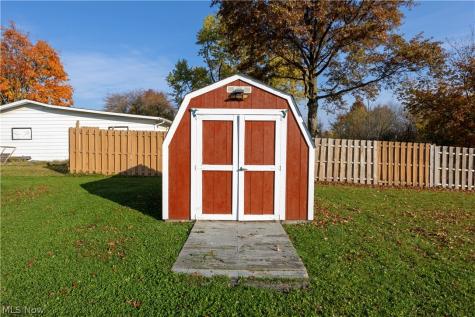 1897 Paul Drive Brunswick OH 44212