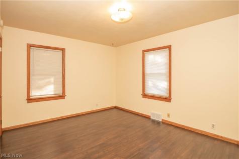364 25th Street NW Massillon OH 44647