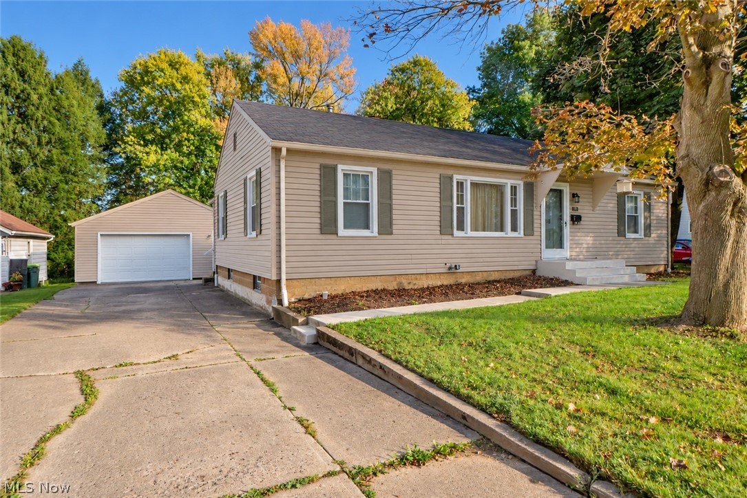 364 25th Street NW Massillon OH 44647