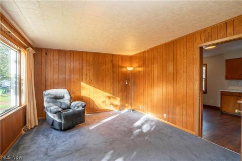 364 25th Street NW Massillon OH 44647