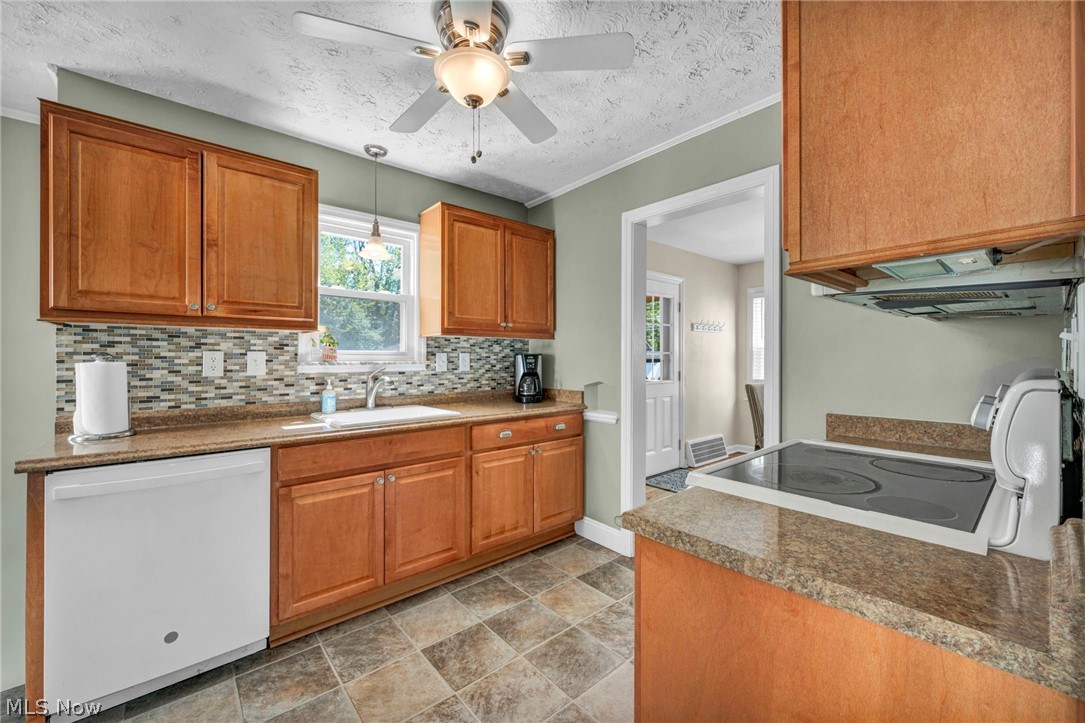 2181 Cranston Road University Heights OH 44118