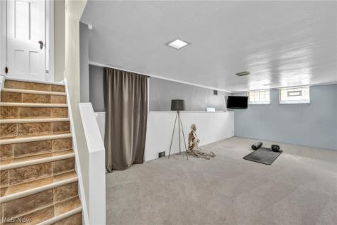 2181 Cranston Road University Heights OH 44118