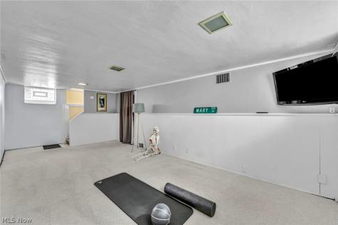 2181 Cranston Road University Heights OH 44118