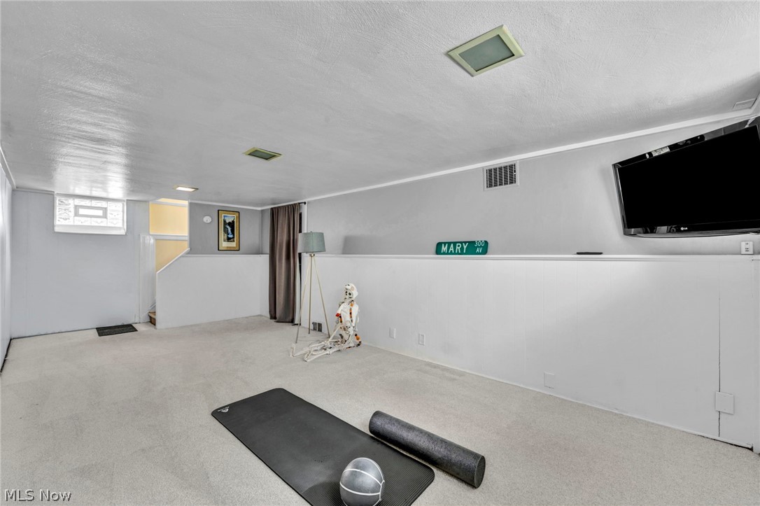 2181 Cranston Road University Heights OH 44118