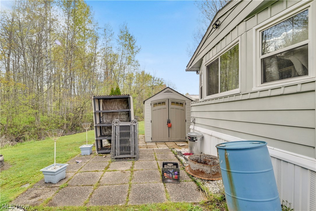 171 Brook Drive Brookfield OH 44403
