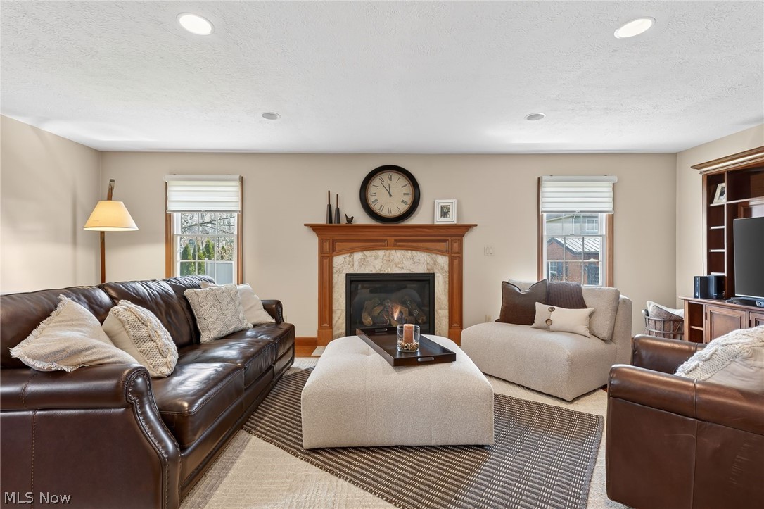5503 Pheasants Walk Drive North Olmsted OH 44070