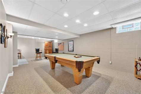 5503 Pheasants Walk Drive North Olmsted OH 44070