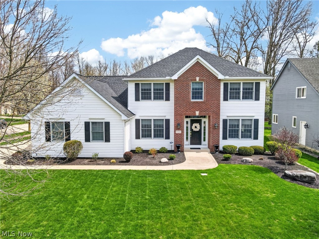5503 Pheasants Walk Drive North Olmsted OH 44070