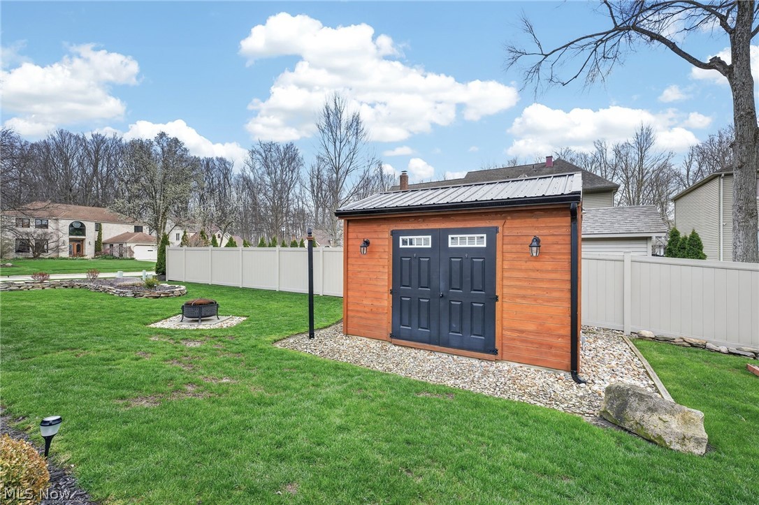 5503 Pheasants Walk Drive North Olmsted OH 44070