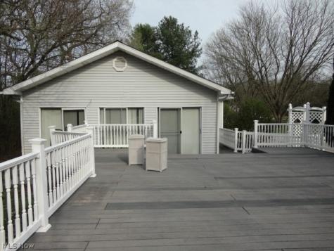 2252 N Medina Line Road Akron OH 44333