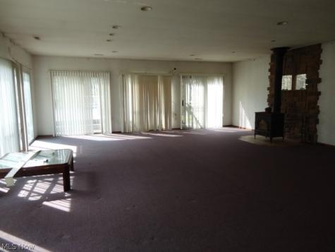 2252 N Medina Line Road Akron OH 44333