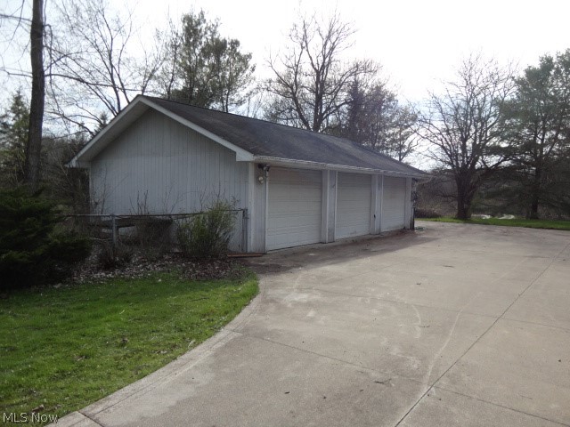 2252 N Medina Line Road Akron OH 44333