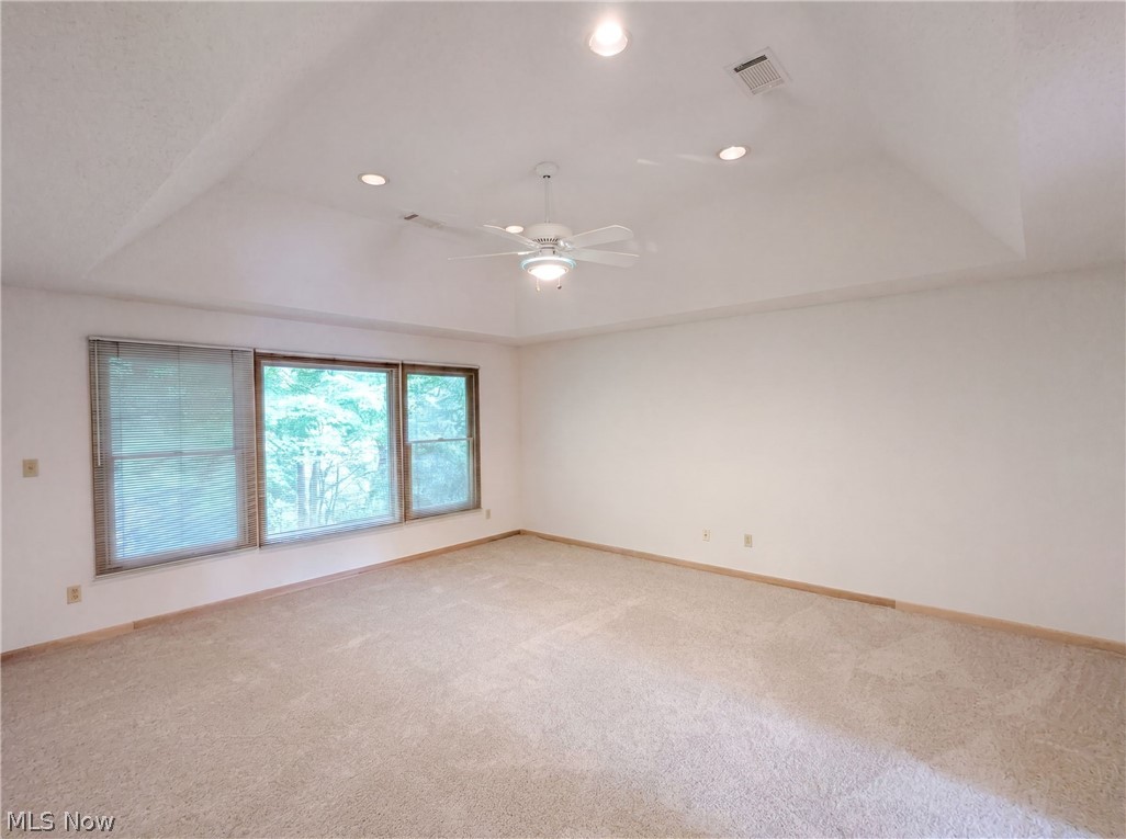 7550 James Drive North Royalton OH 44133