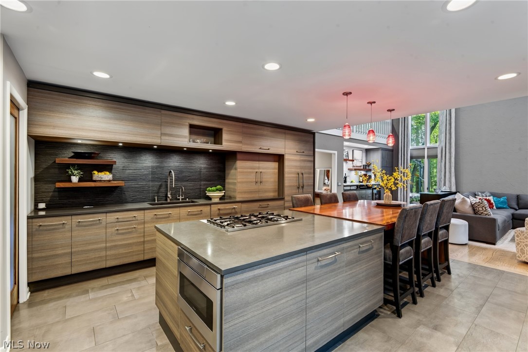 2571 Cedarwood Road Pepper Pike OH 44124
