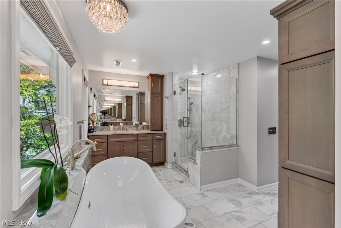2571 Cedarwood Road Pepper Pike OH 44124