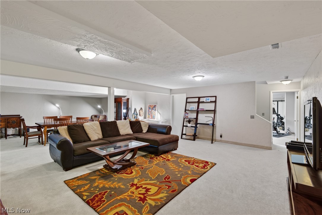 2571 Cedarwood Road Pepper Pike OH 44124