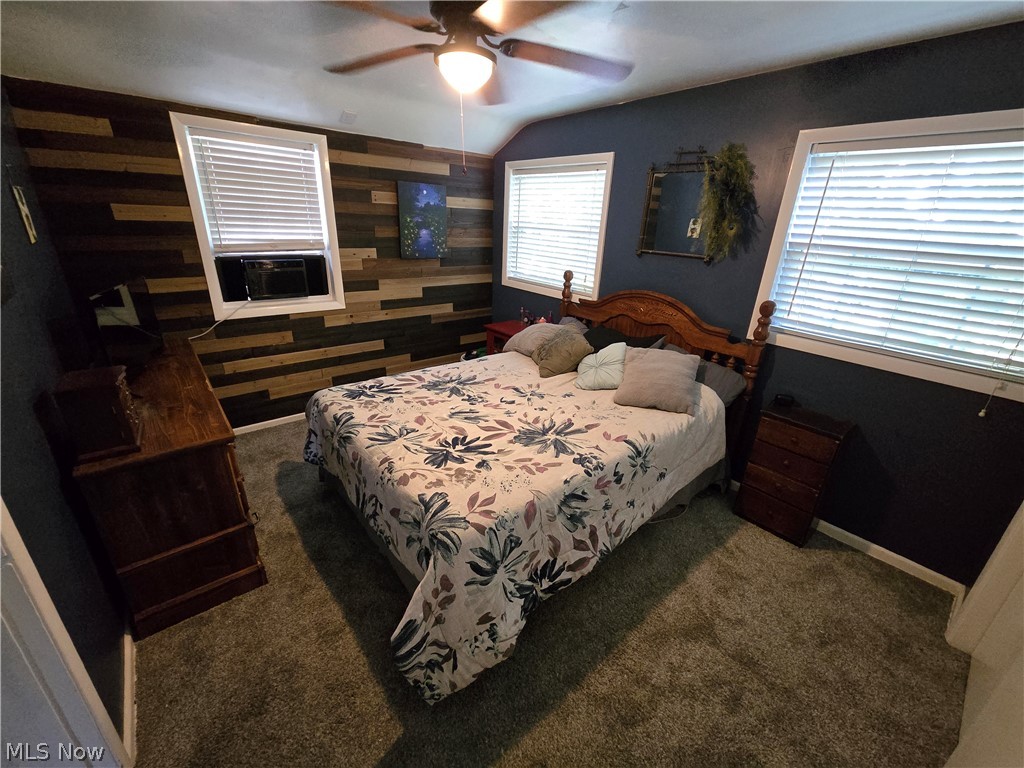 122 E Central Avenue Ravenna OH 44266